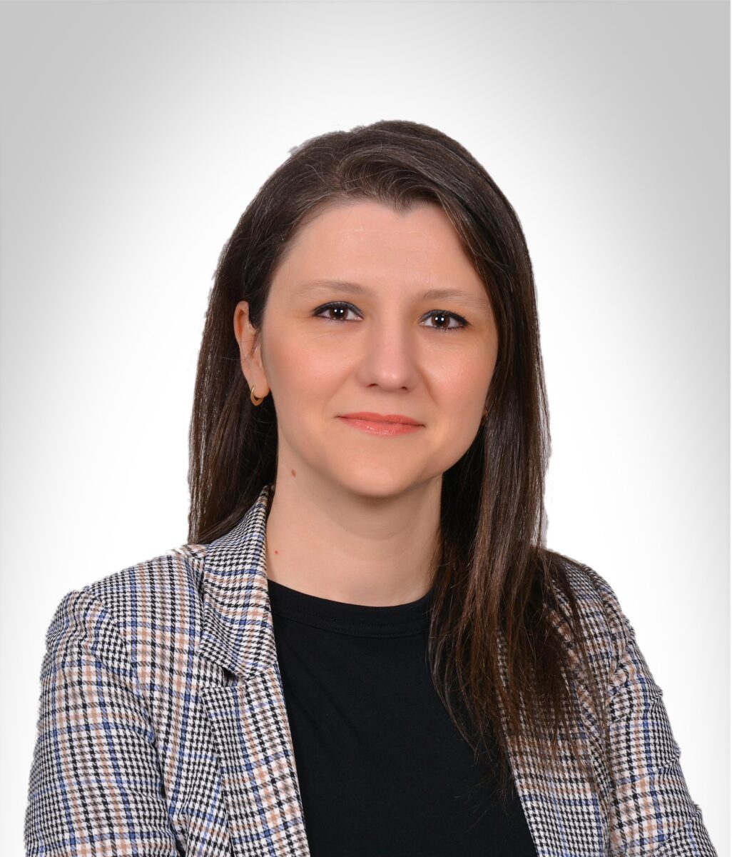 Sunayna Üke